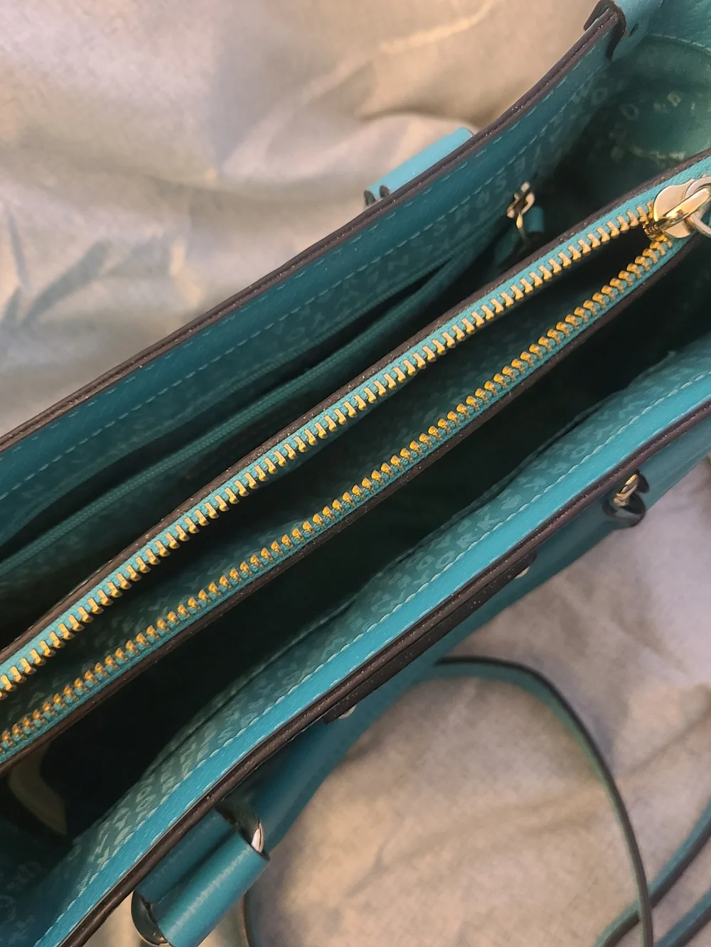 kate spade Teal Pebbled Leather Purse with Gold Hardware